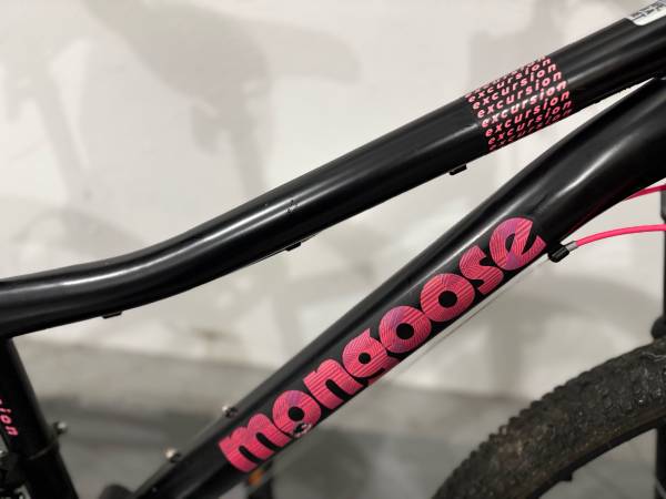 Mongoose excursion 21 speed 1