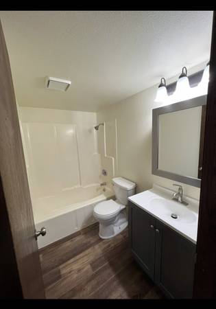 $960 / 2br - Apartamento en alquiler 525 E PARK AVE, CHIPPEWA FALLS, WI 54729 (Chippewa)63845961009281121