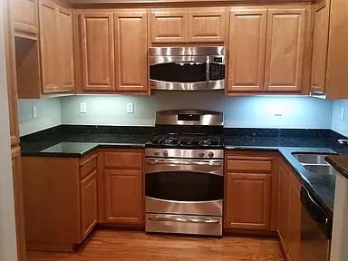 $1,700 / 2br - 1066ft2 - Luxurious Ground-Floor Condo with Patio in East Dublin (dublin / pleasanton / livermore)63847325208193121