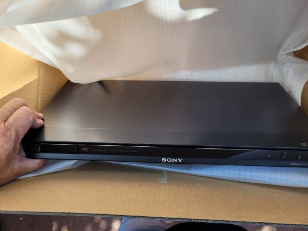 Dvd player. Sony DVP-NS57P - $50 (National city)63470104309379123