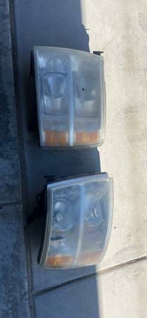 2008 2500 hd Silverado headlights 1