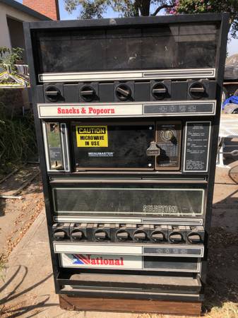 Mechanical Vending Machine 1