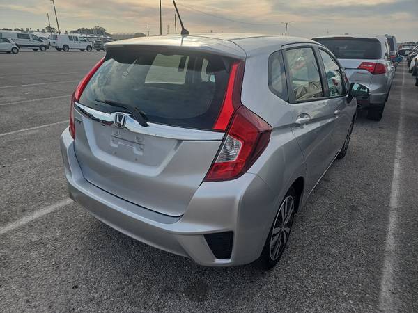 Honda FIT 2016 Hatchback - Excelentes millas, AHORRA GAS, HONDA FIT BAJAS MILLAS - $13,499 (Mi servicio de corretaje de autos te ahorra TIEMPO / DINERO en cualquier auto)63620223676673124
