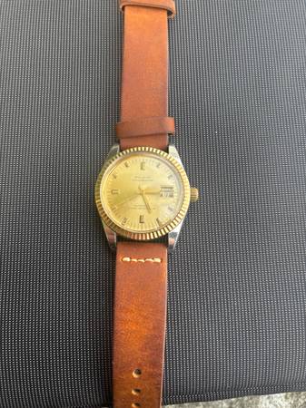 Men’s 10kt solid gold bezel 1969 bulova gold watch restored 1
