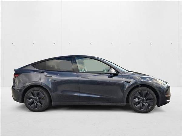 2024 Tesla Model Y SUV eléctrico - $31,991 (Llame al *(727) 591-4706* para confirmar disponibilidad al instante)63443010691329123