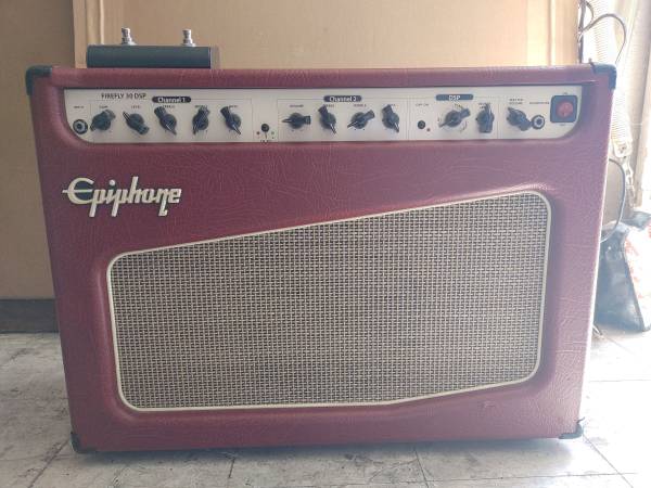 Epiphone Firefly DSP 30 combo amp w/ Footswitch 1