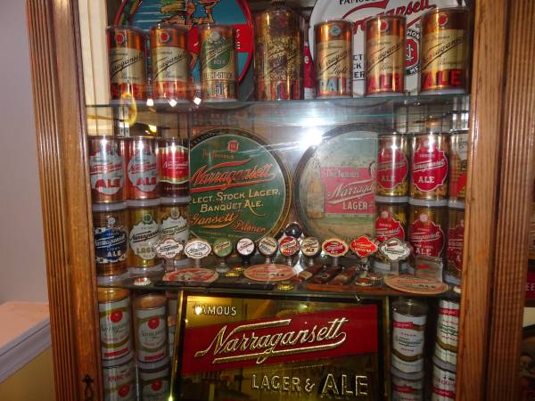 WANTED - OLD BEER CANS, SIGNS, TRAYS, ECT 1