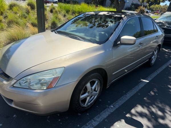 2003 Honda Accord - $3.900 (Napa)63442383875331121