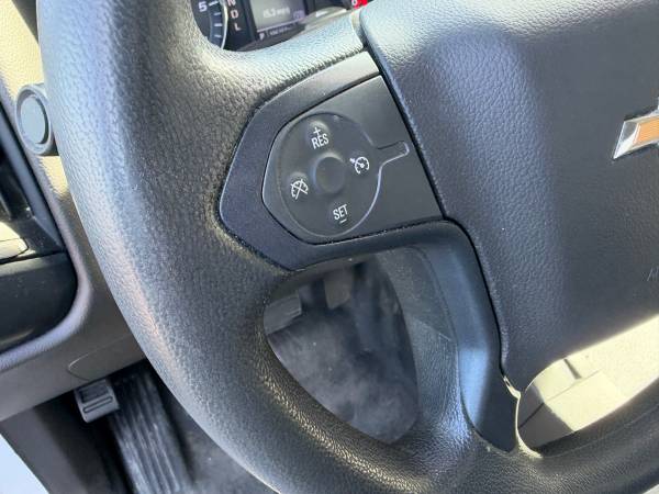 2018 Chevrolet Silverado 1500 4WD - Photo 11