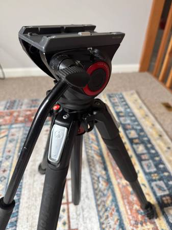 Professional Camera Tripod - Manfrotto 055 With Fluid Drag Head - $250 (Nags Head)63441224329345123