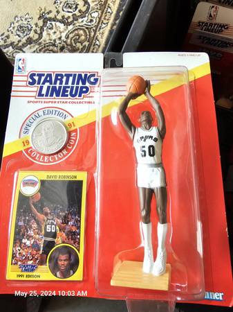 David Robinson 1991 Starting Lineup figure and coin 1