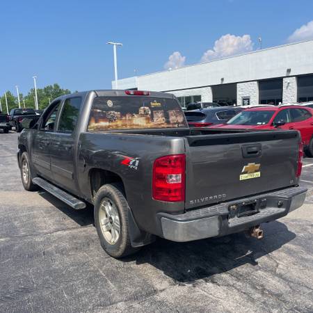 2013 Chevrolet Silverado 1500 4WD Crew Cab 143.5 LT - $8,500 (Merrillville, IN)63469628860291124