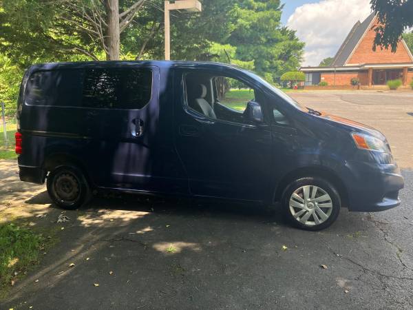 Furgoneta Nissan NV200 de carga 2014 - $3,500 (Alexandria)63618524945409124