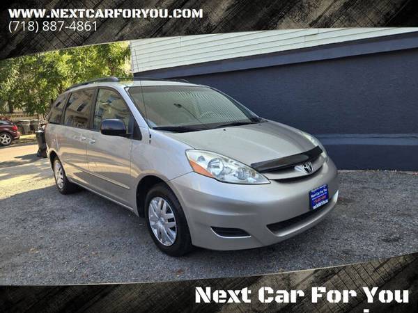 TOYOTA SIENNA LE 98xxx Miles - CARFAX Certified - EXTRA clean - $6,99563654722763907123