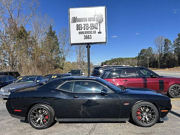 2016 Dodge Challenger SRT 392 1