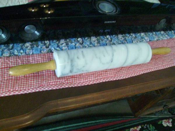 large marble rolling pen with wood handles 1