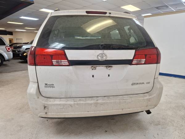 2008 TOYOTA SIENNA ....SUPER NICE!!!.678 755 0651 - $4,400 (ATLANTA)63621332730627123