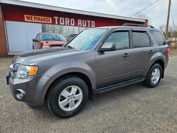 2011 Ford Escape XLT~FWD~109K~Reliable~Cheap Transportation~~DEAL~~!! 1
