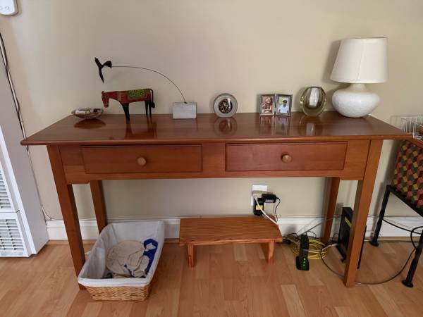 Console Table- Solid Wood Minimal Scandinavian / Mid-Century 1