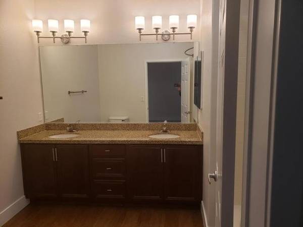 $2,821 / 3br - 1257ft2 - Upscale Santa Maria Apartments with Heated Pool and Spa (Santa Maria)63663802710787121