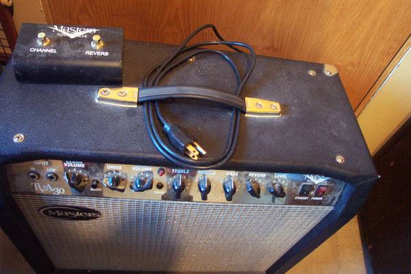 Guitar Amp All Tube 30 Watts 1