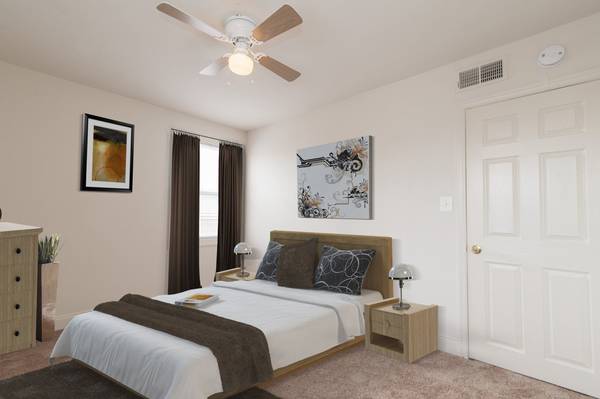 2/BD, Remodeled Kitchen, Spacious Floor Plans 1