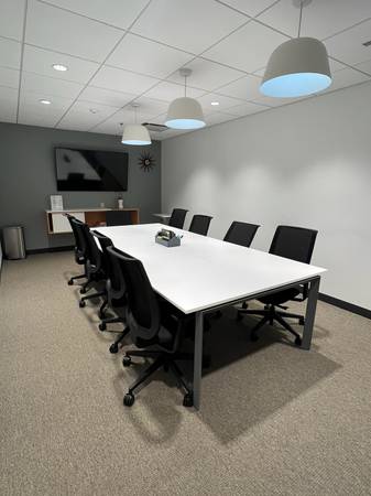 $1,067 / 254ft2 - MAKE THIS YOUR NEW OFFICE SPACE FOR UNDER $1100! (Nashville)63924812272515123