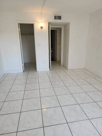 $2,275 / 2br - 1100ft2 - 2 BEDROOM / 2 BATHROOM APARTMENT (HIALEAH)64001849545857121