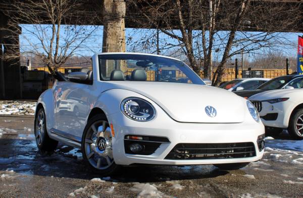 2014 VOLKSWAGEN BEETLE CONVERTIBLE TDI - HARD TO FIND+FULLY OPTIONED! 1