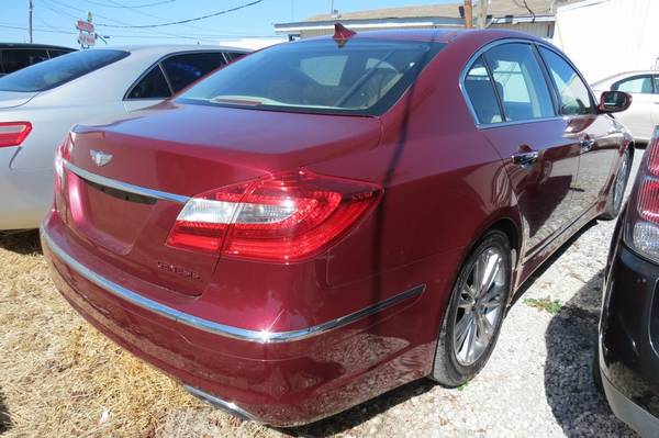 2012 Hyundai Genesis - $8,800 (Monroe, LA)63470758720897123
