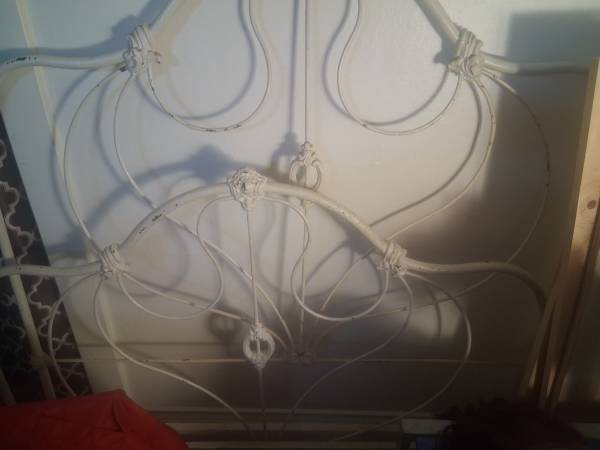 Antique Full-Size White Enameled Iron Brass frame 1