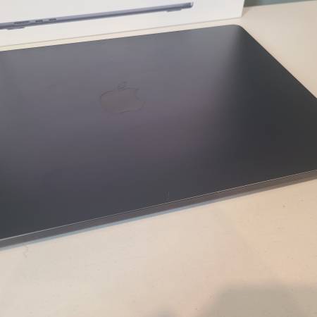 Apple MacBook Air 15.3" M2 + 16GB + 1TB SSD with AppleCare+ - $950 (Arlington (Rosslyn))63471013723139124