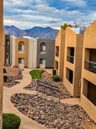 $811 / 1br - 650ft2 - 🌟 Descubre la vida en Sycamore Creek Apartments 🌟 (Tucson AZ)63675099532929123