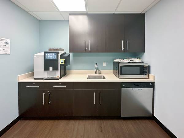 $148 Bring your company to Lansing (with a Dedicated desk)64196984975489123