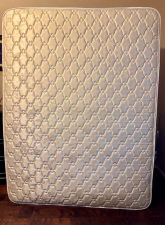 Queen Mattress 1