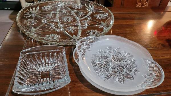 4-piece Glass & Crystal Trays 1