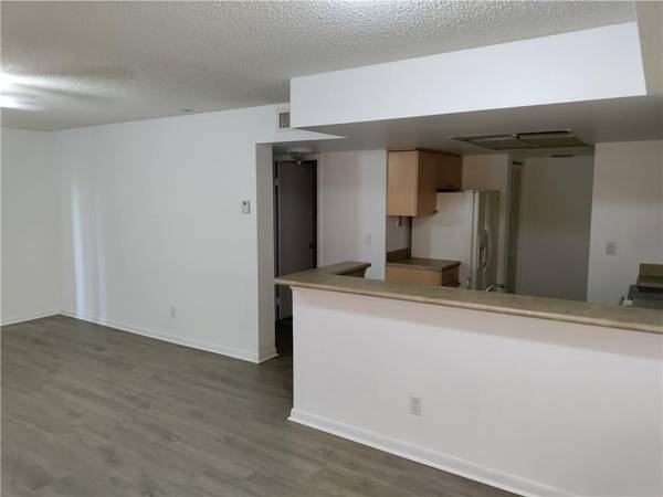 $1,900 / 2br - Majestic 2/2 for rent at Coral Springs (Coral Springs)64049282255747121