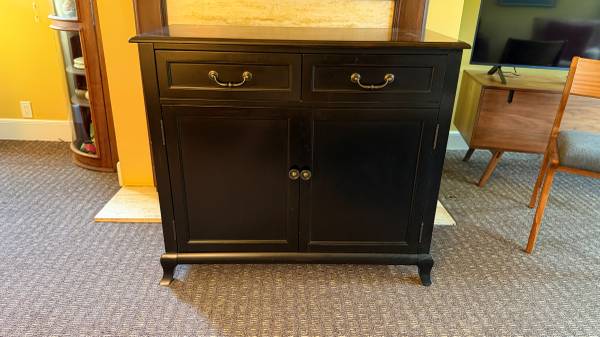Sideboard 1