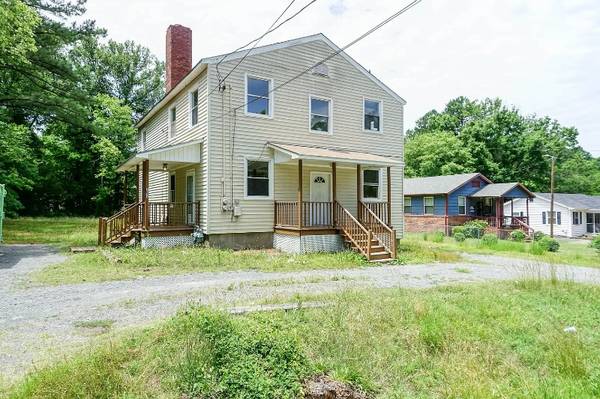 $1000.00 / 2br - Charming 2 Bed/1 Bath Unit in Butner, NC - Available 09/10/2024 - $10063968070834307120