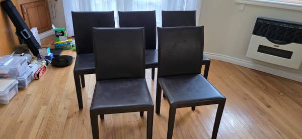 Crate & Barrel Dining Chairs – Set of 5 1