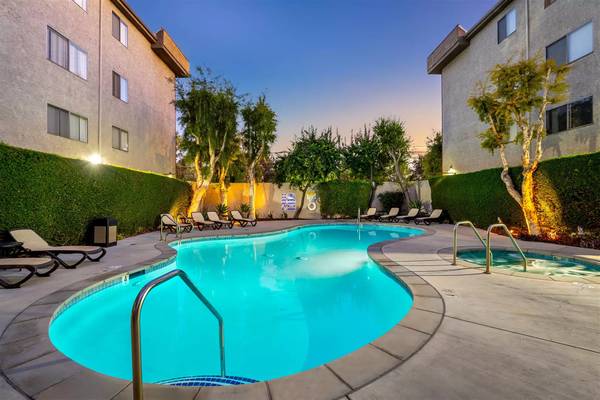 $1,784 / 1br - 540ft2 - Just what you wanted! A great 1 bed, 1 bath in Lake Balboa (Lake Balboa - Van Nuys)63863894914435120
