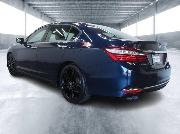 2017 Honda Accord Sedan Sport SE - GOOD/BAD/NO CREDIT OK! - $18,250 (+ Escondido Auto Super Center)63440881315203123