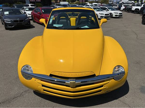2005 Chevy Chevrolet SSR LS pickup Slingshot Yellow - $22,997 (CALL 619-345-3175 FOR AVAILABILITY)63618355061505121