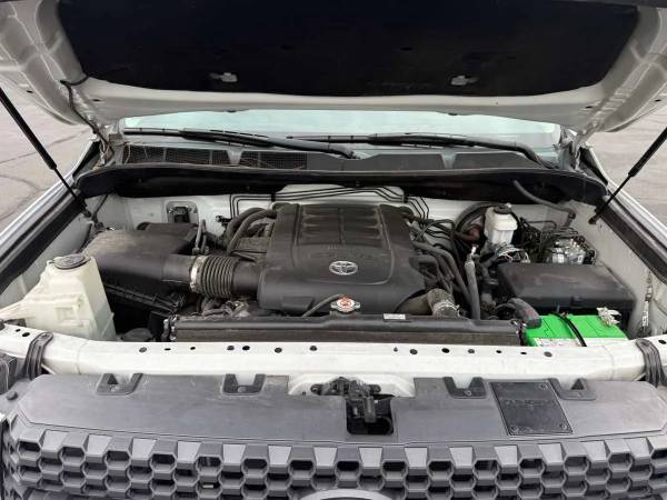 2020 Toyota Tundra Double Cab - Photo 12