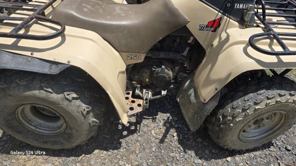 Yamaha moto4 250 4x4 - $3,000 (Atkins)63471306254979123