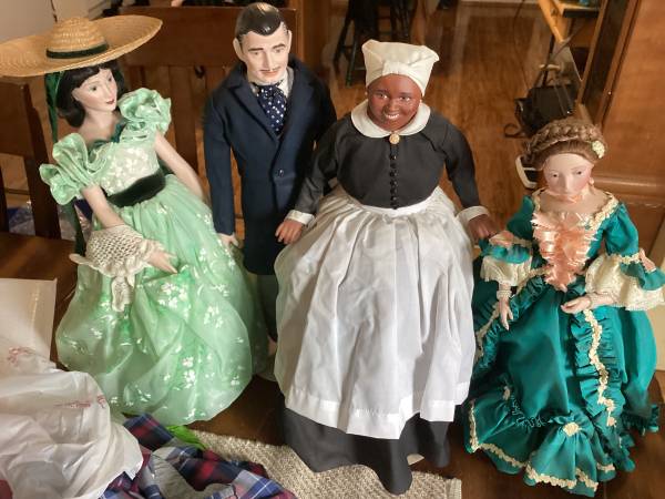 3 Different Unique Porcelain Doll Sets 1