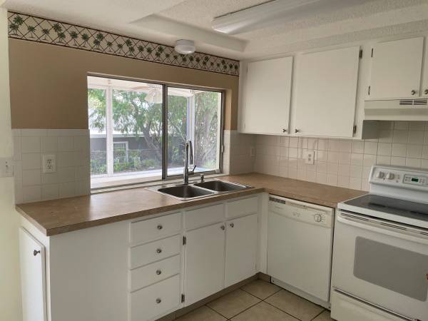 $1,995 / 3br - Beaconwoods - 3 Bedroom 2 Bath (Hudson)64002492895873123
