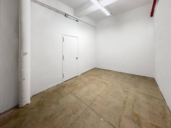 $1,490 / 149ft2 - ESTUDIO 2401: ¡UBICACIÓN, UBICACIÓN, UBICACIÓN! ESTUDIO DE ARTE ECONÓMICO (Midtown)63816602791553121