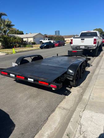 2 Axel Utility/ Car trailer 1
