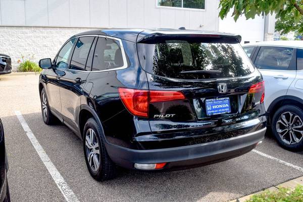 2017 *Honda* *Pilot* *EX-L con navegación AWD* Crystal - $16,998 (Richfield Bloomington Honda)63481387378305122